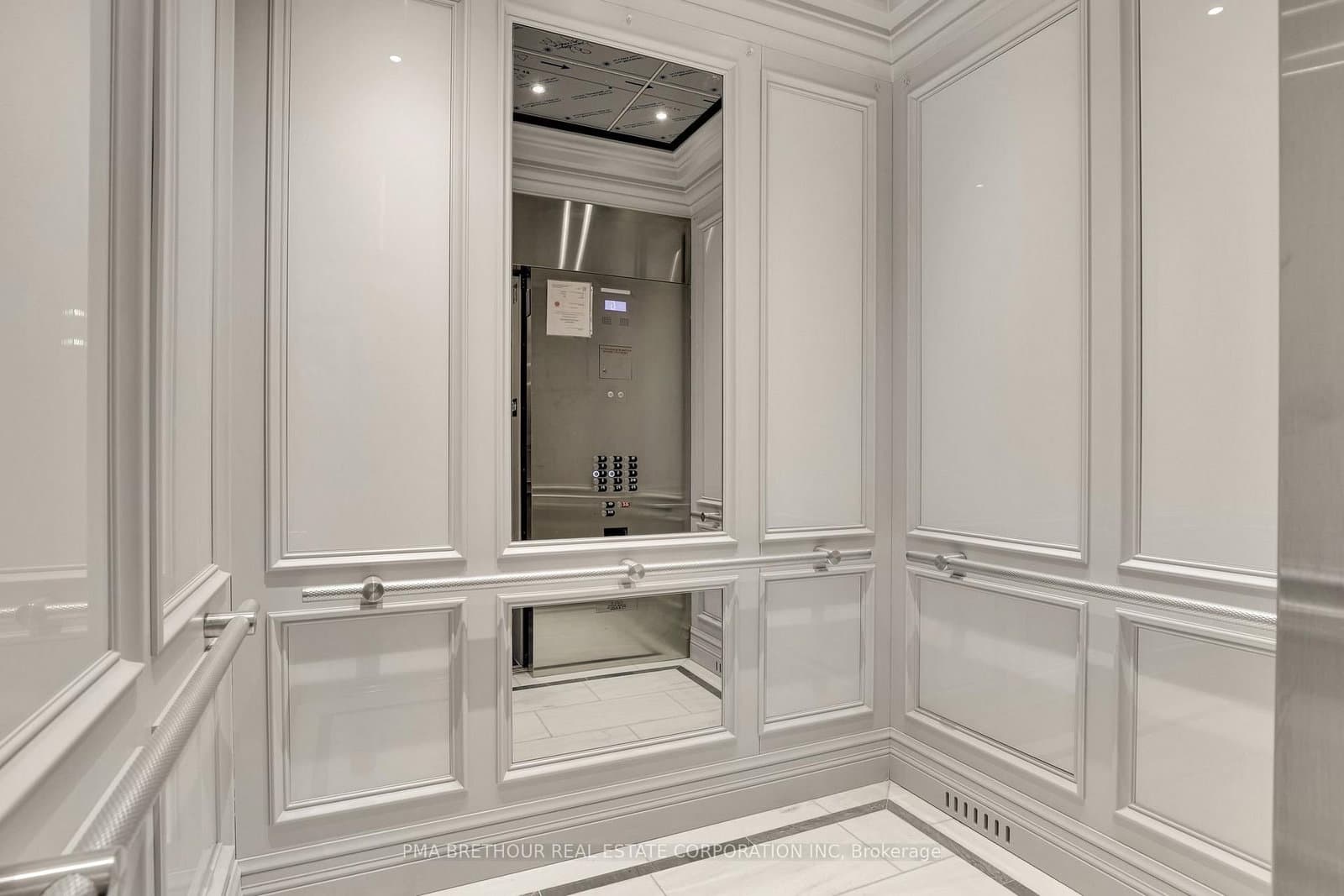 1451 Wellington Street W, Unit 403 thumbnail 9