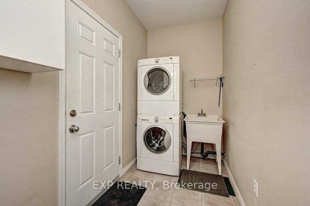 795 Laurelwood Drive, Unit A3 thumbnail 22
