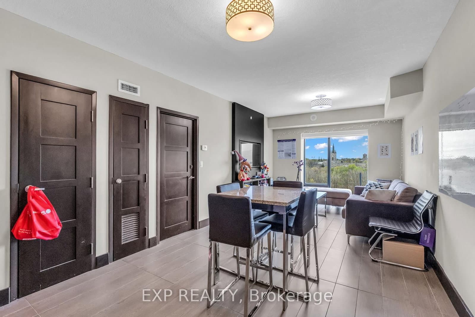 1235 Richmond Street, Unit 1107 thumbnail 3