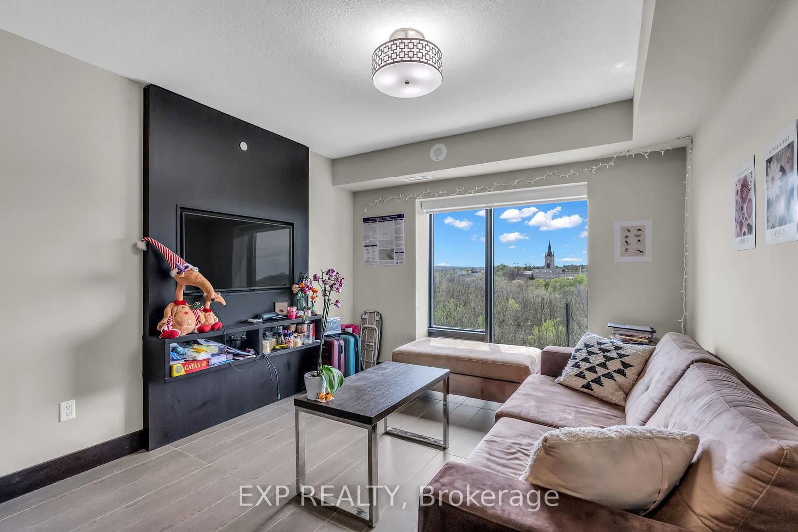 1235 Richmond Street, Unit 1107 thumbnail 8