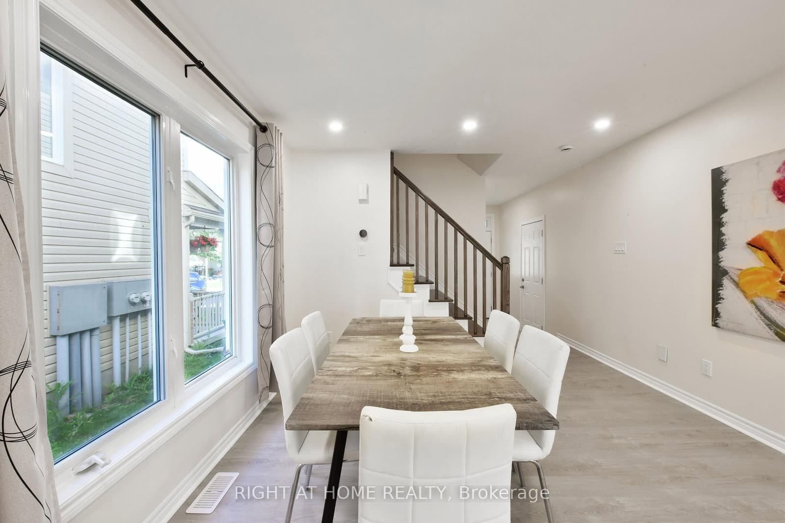 1053 PAMPERO Crescent thumbnail 9