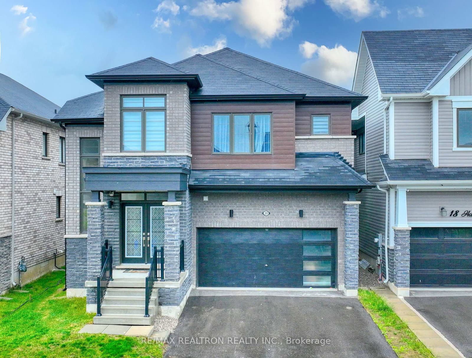 20 Hawick Crescent - Image 1