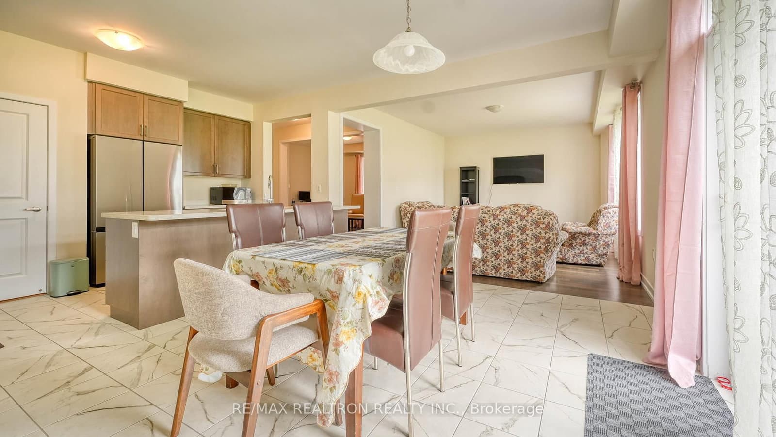 20 Hawick Crescent thumbnail 10
