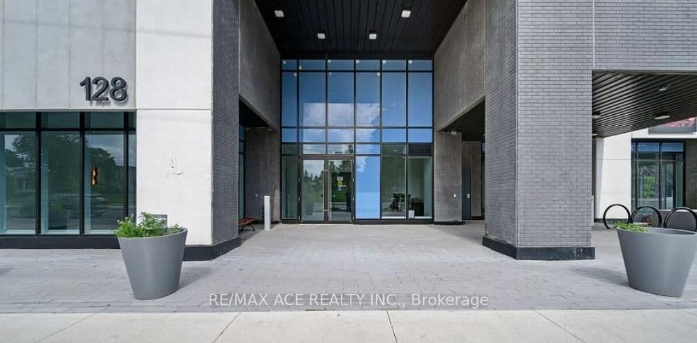 128 King Street N, Unit 1610 thumbnail 3