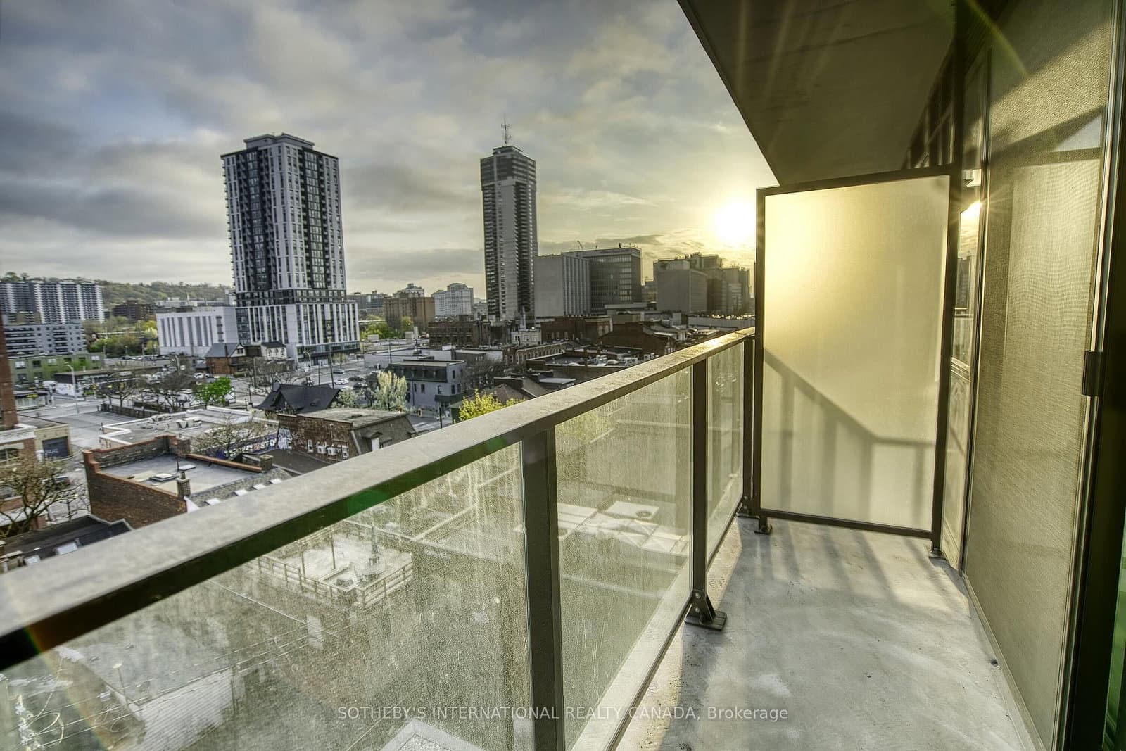 1 Jarvis Street, Unit 805 thumbnail 15