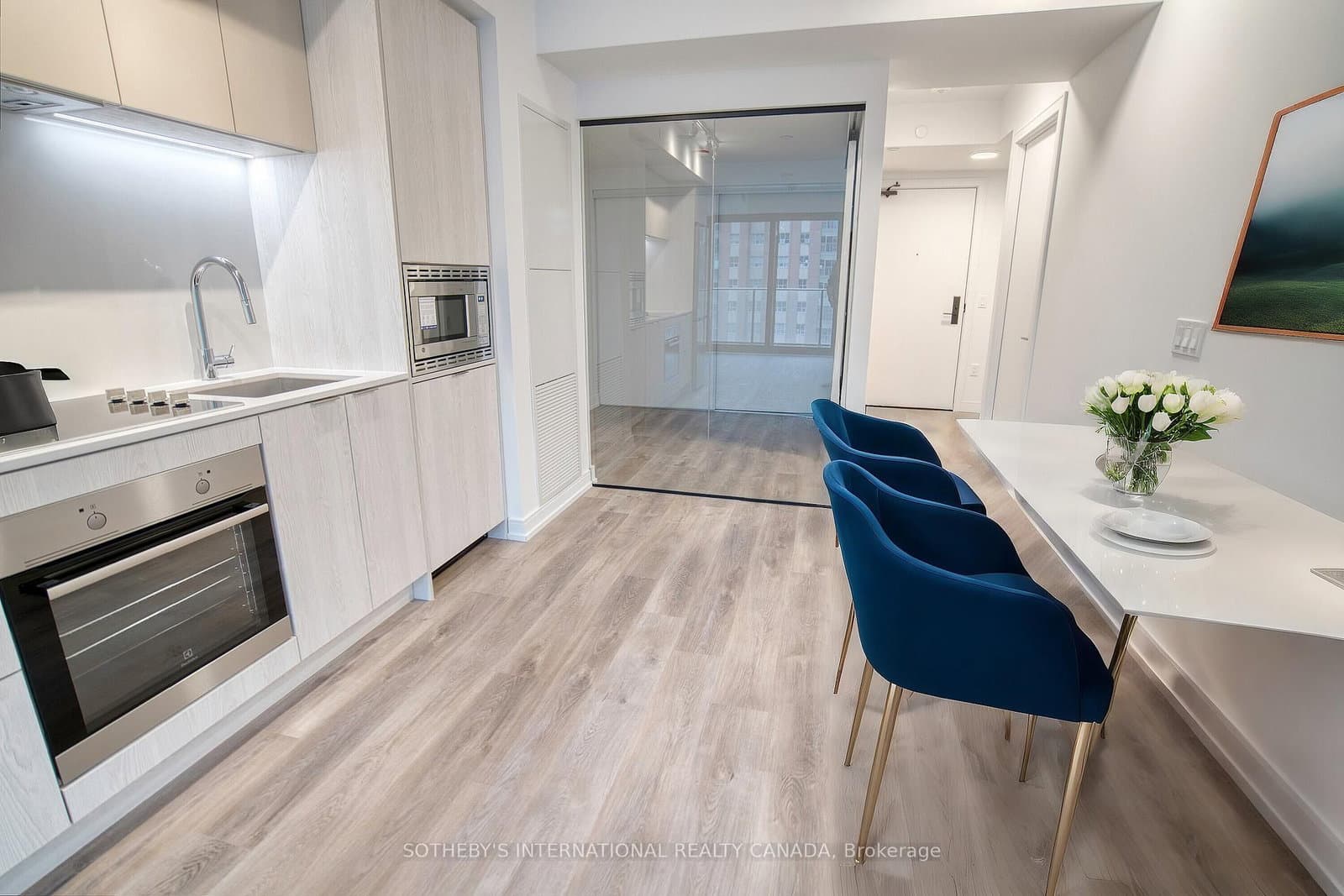 1 Jarvis Street, Unit 805 thumbnail 9