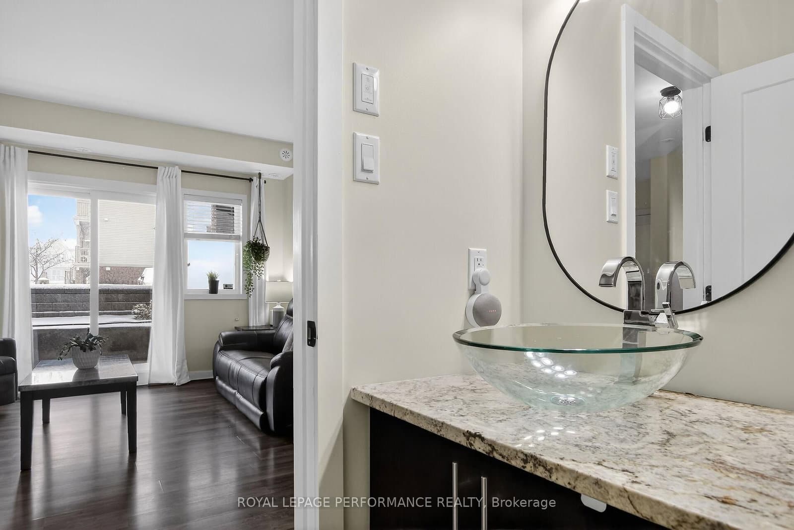 135 Harthill Way, Unit B thumbnail 28
