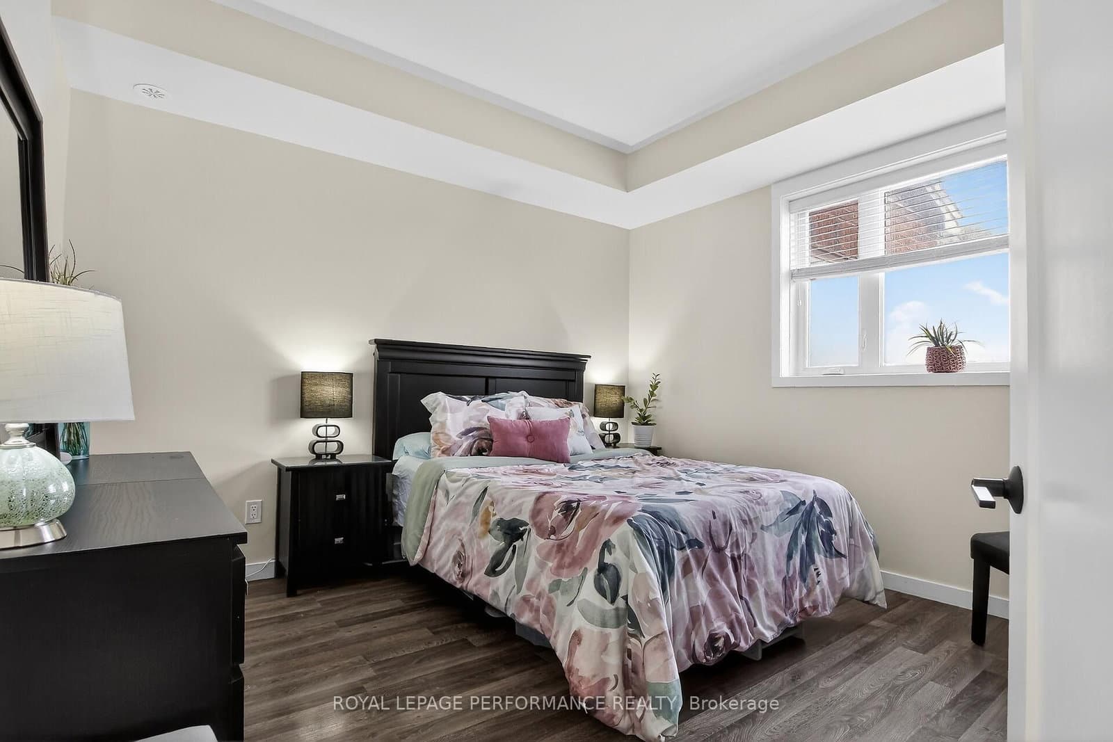 135 Harthill Way, Unit B thumbnail 29