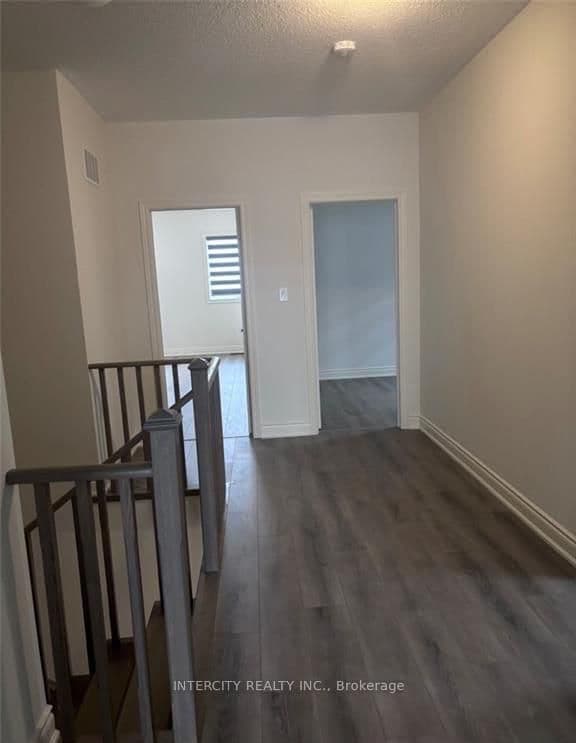 90 Attwater Drive thumbnail 12