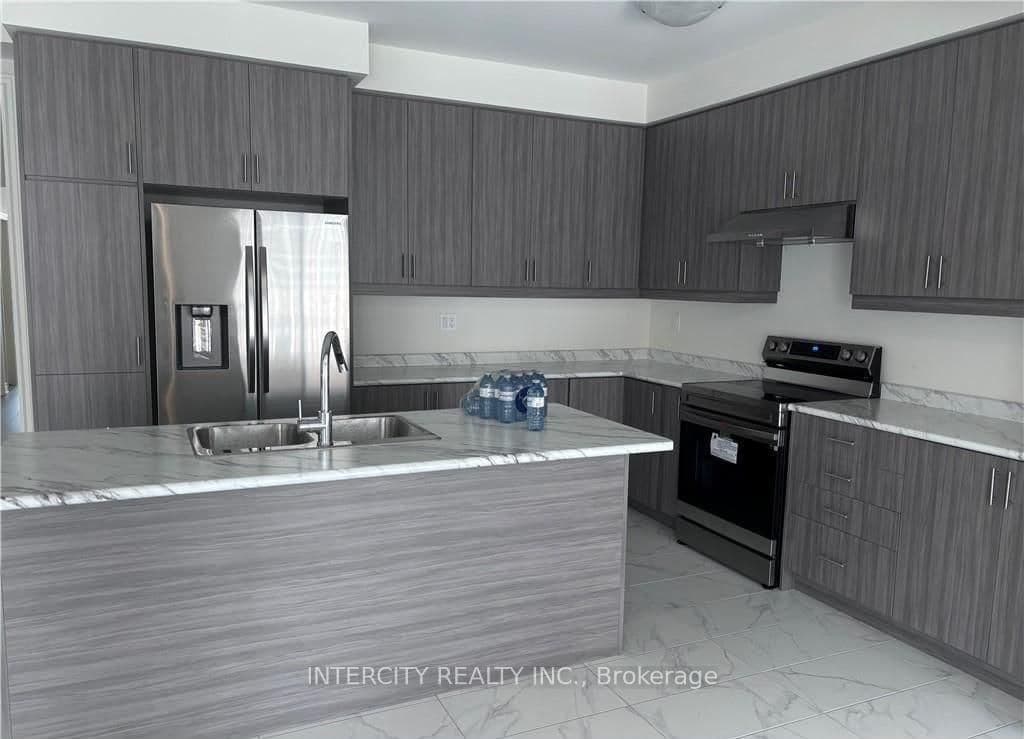 90 Attwater Drive thumbnail 3