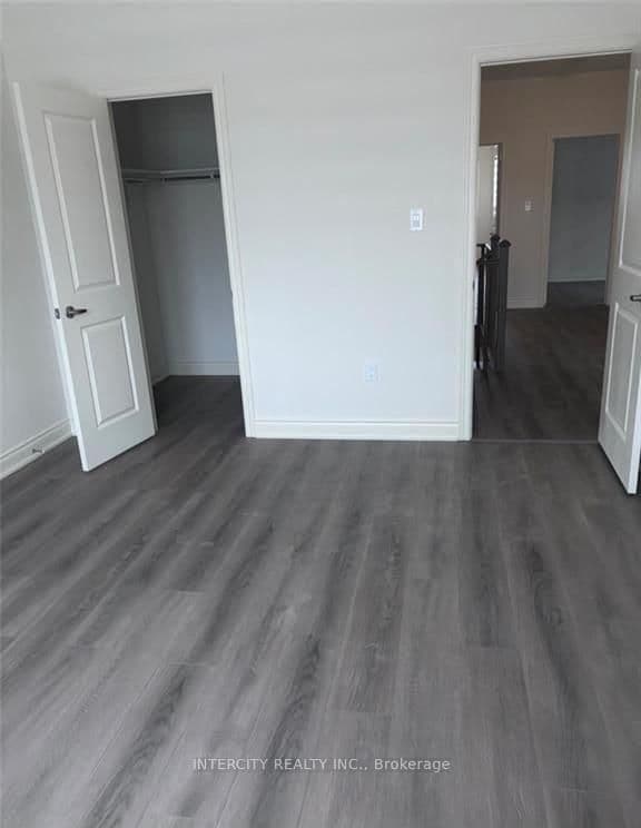 90 Attwater Drive thumbnail 8