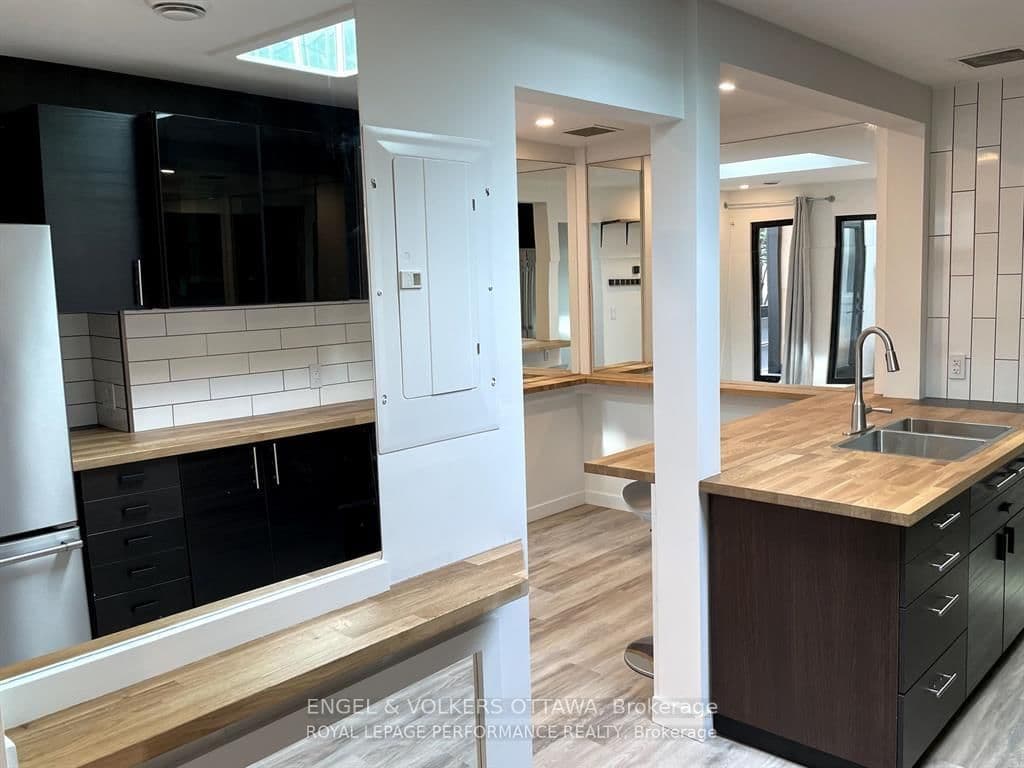 10 Sherbrooke Avenue thumbnail 13