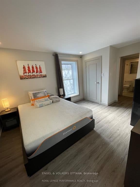 10 Sherbrooke Avenue thumbnail 24