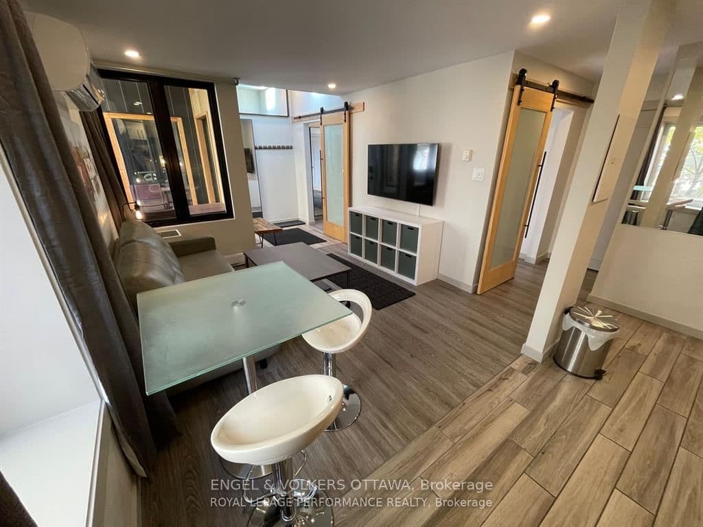10 Sherbrooke Avenue thumbnail 25