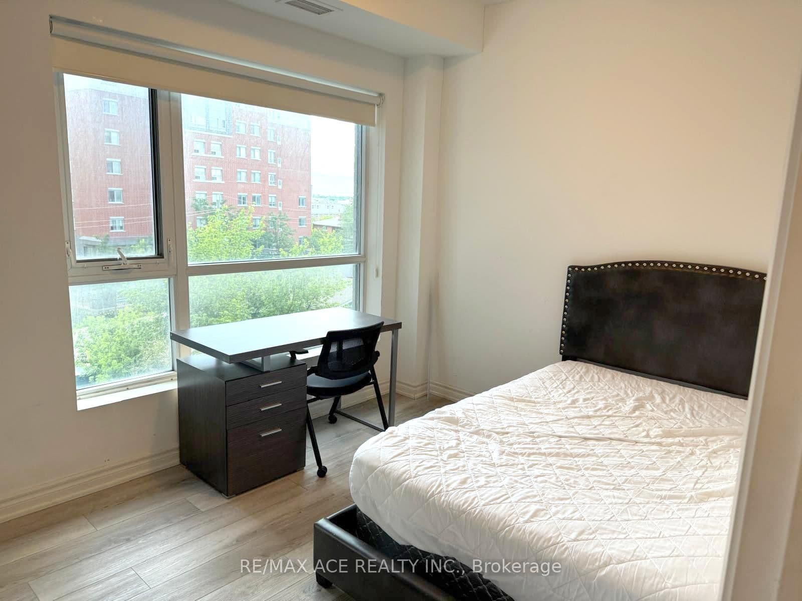 158 King Street N, Unit 504 thumbnail 12