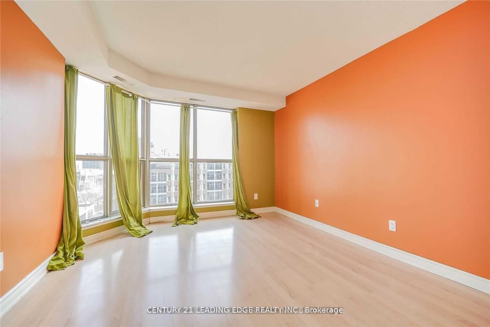 67 Caroline Street S, Unit 8A thumbnail 21
