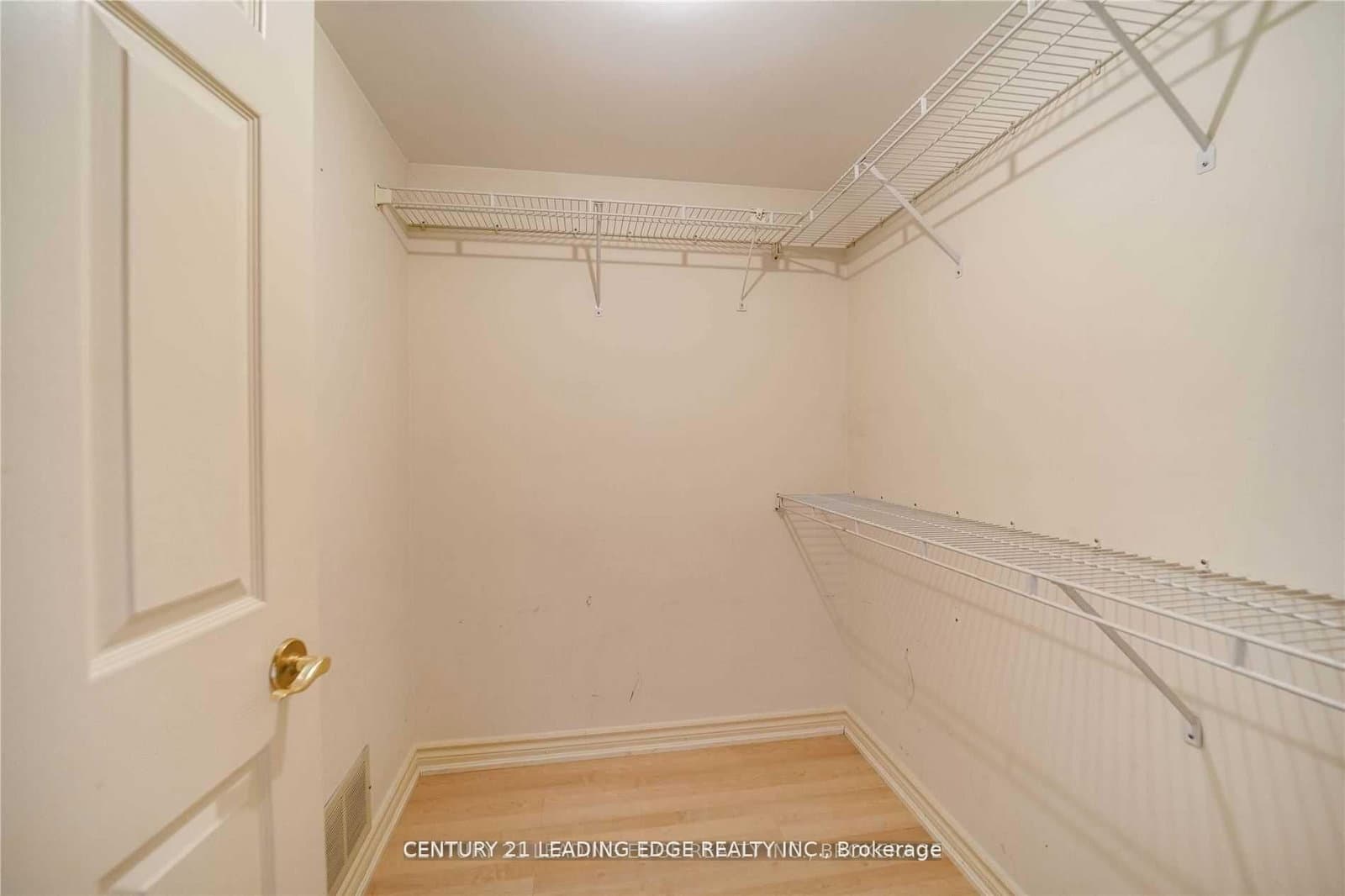 67 Caroline Street S, Unit 8A thumbnail 23
