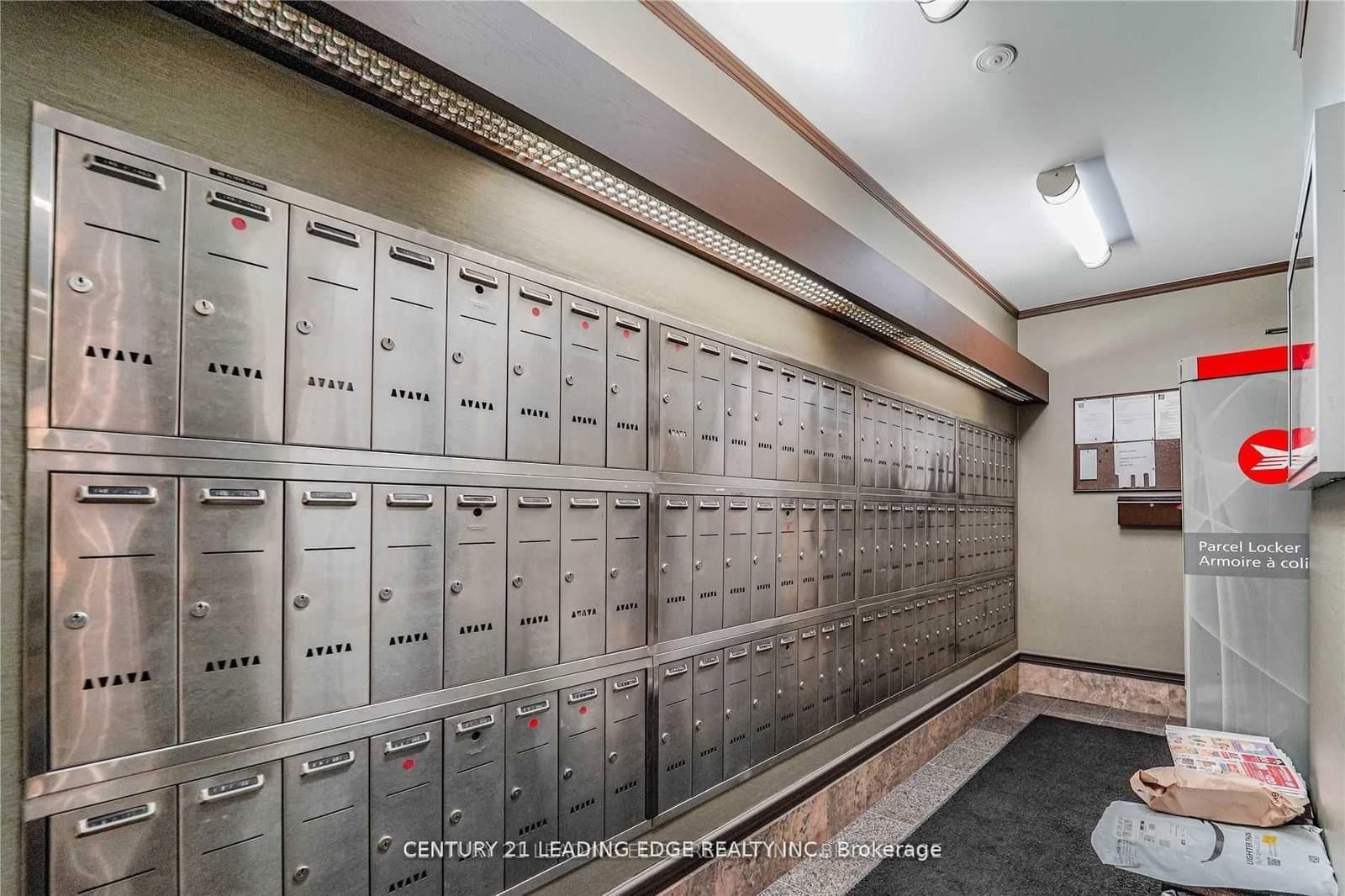 67 Caroline Street S, Unit 8A thumbnail 39