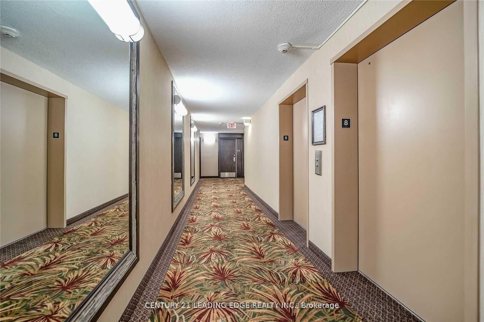 67 Caroline Street S, Unit 8A thumbnail 6