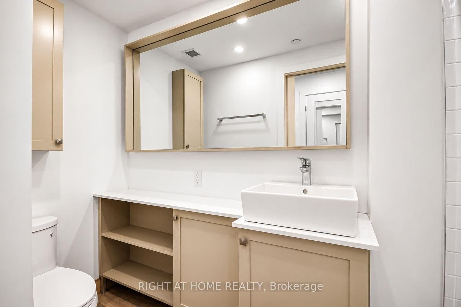 60 Springhurst Avenue, Unit Unit #312 thumbnail 12