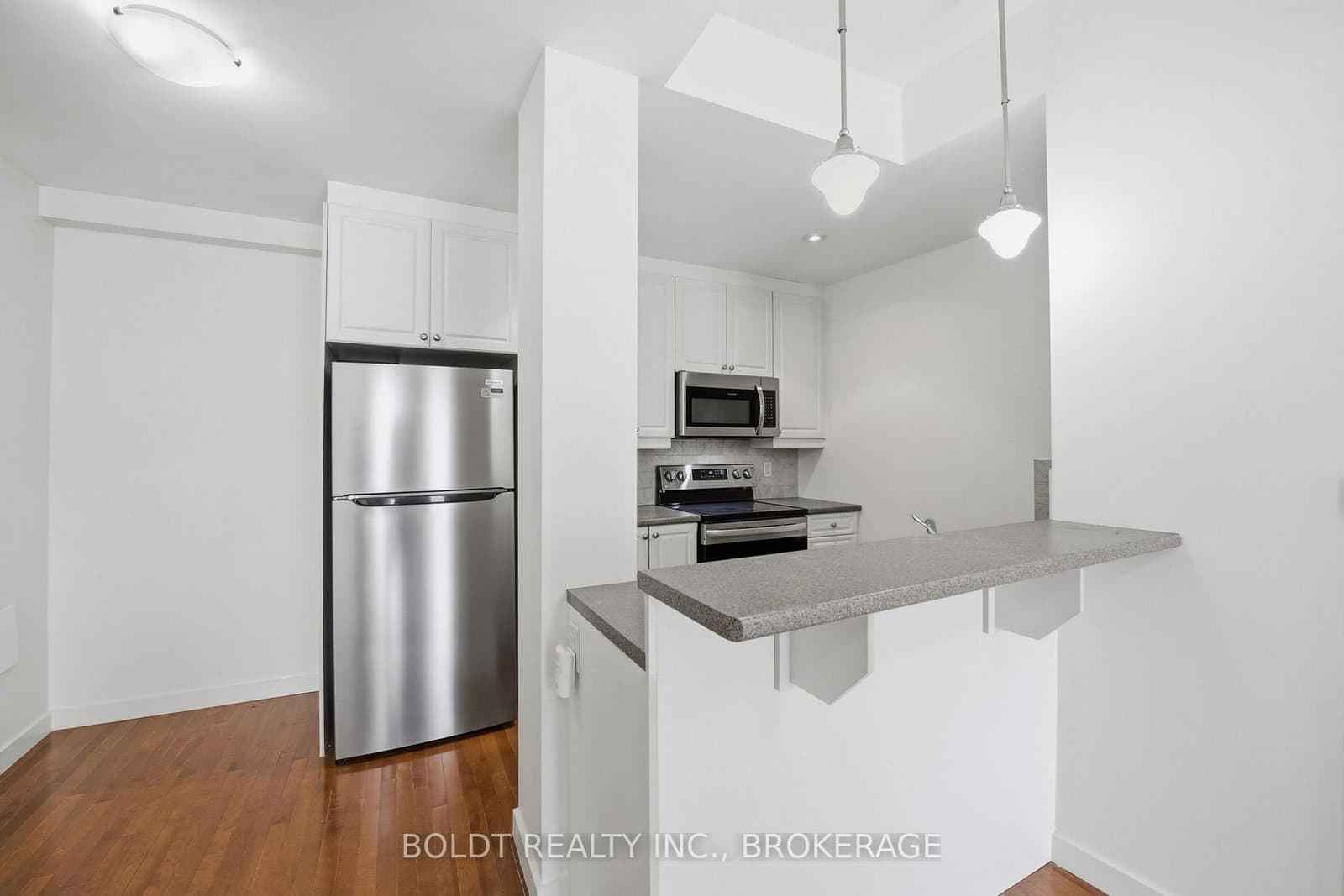 49 ONTARIO Street, Unit 8 thumbnail 10