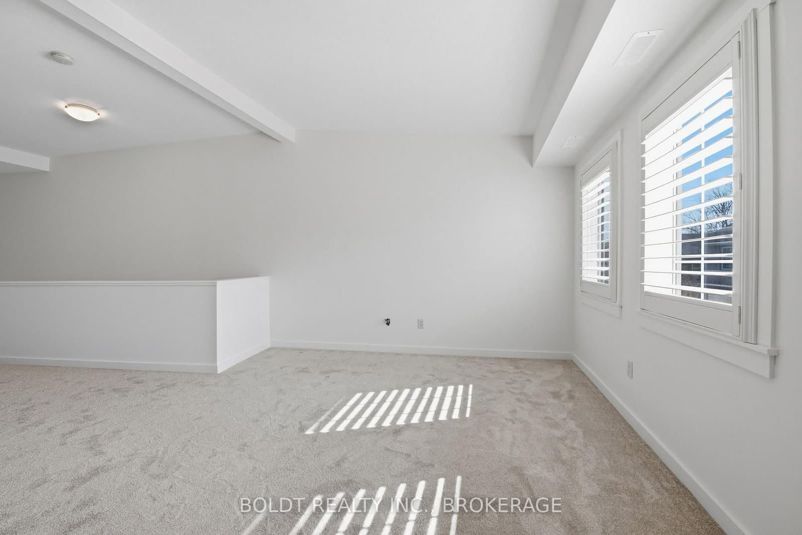 49 ONTARIO Street, Unit 8 thumbnail 17