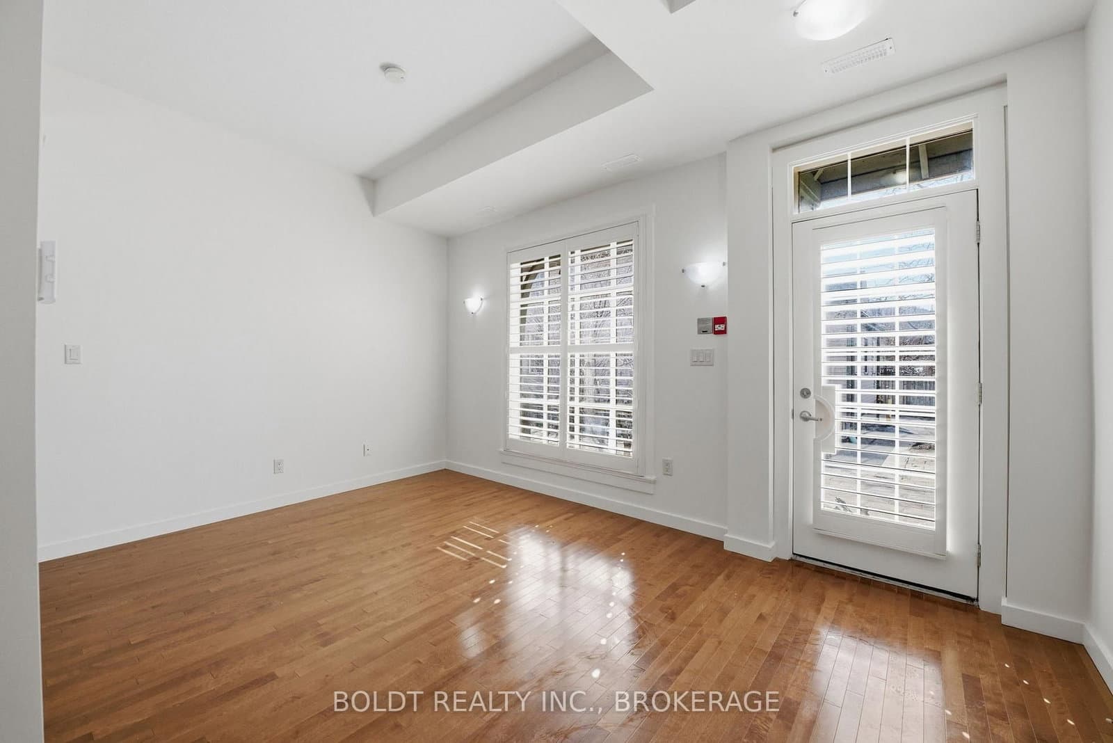 49 ONTARIO Street, Unit 8 thumbnail 5
