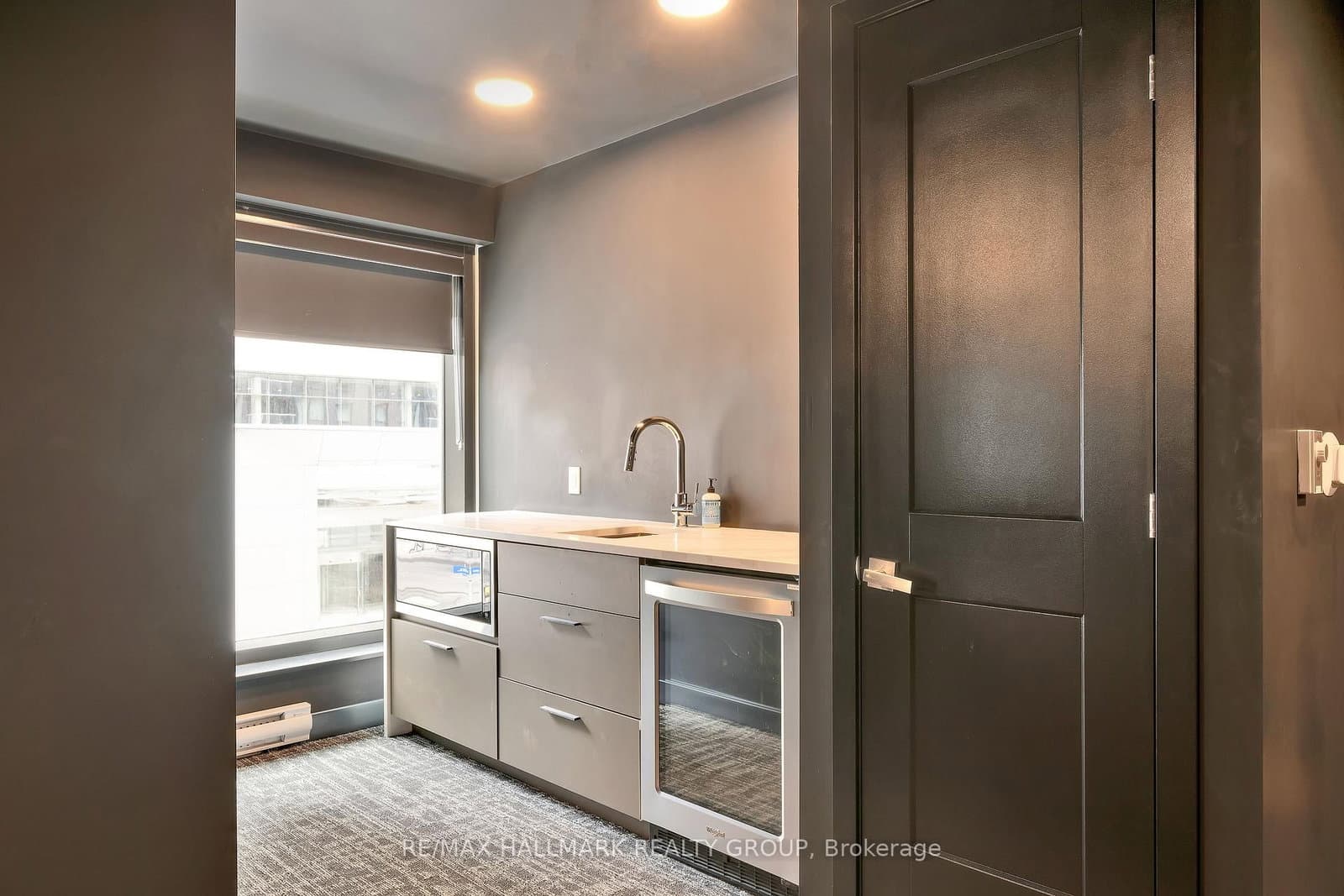 340 Queen Street, Unit 2308 thumbnail 17