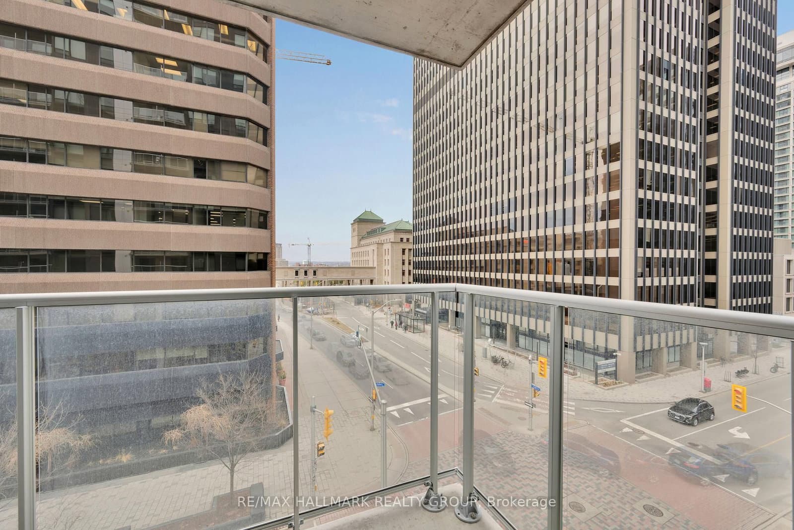 340 Queen Street, Unit 906 thumbnail 16