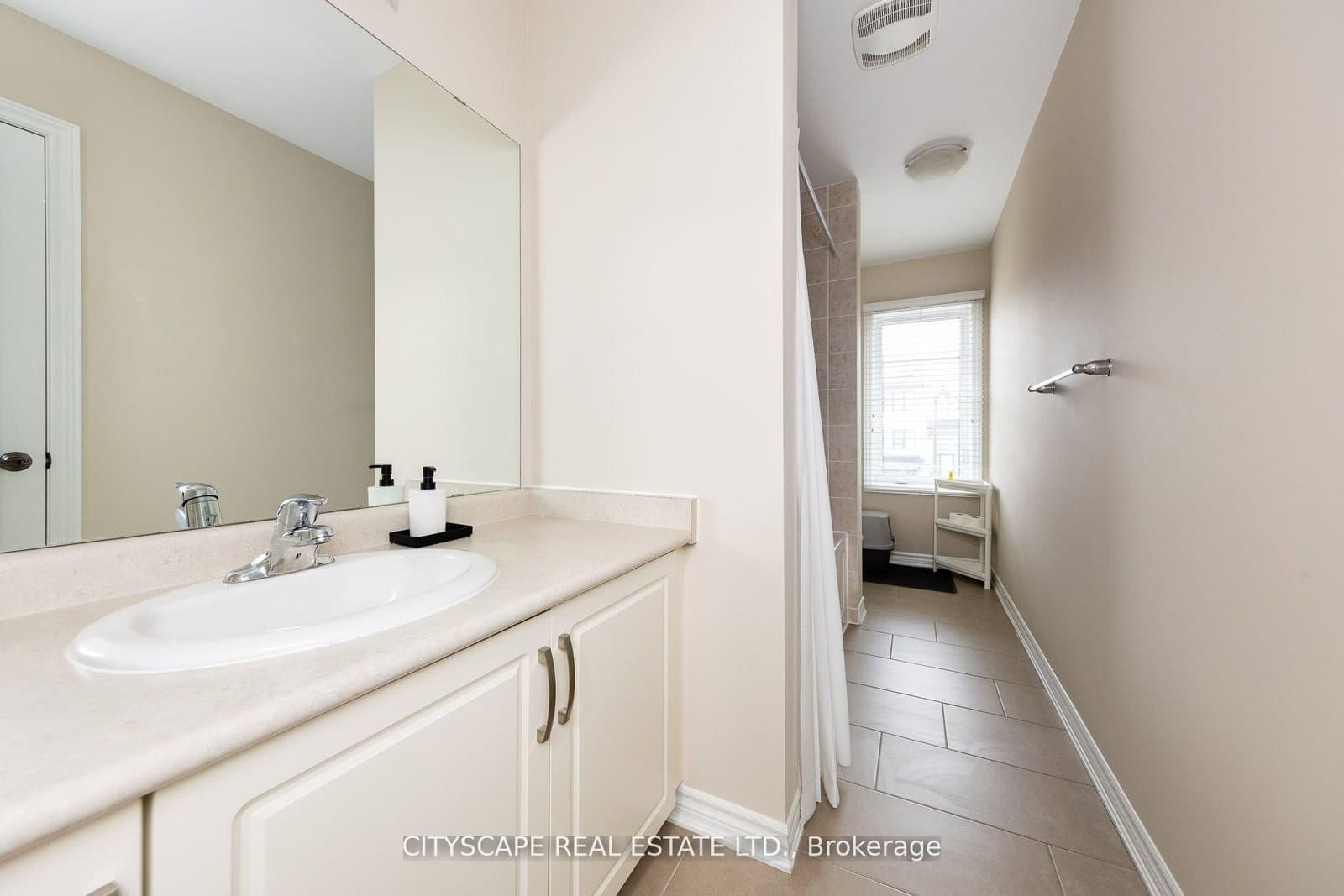 121 Crafter Crescent thumbnail 26