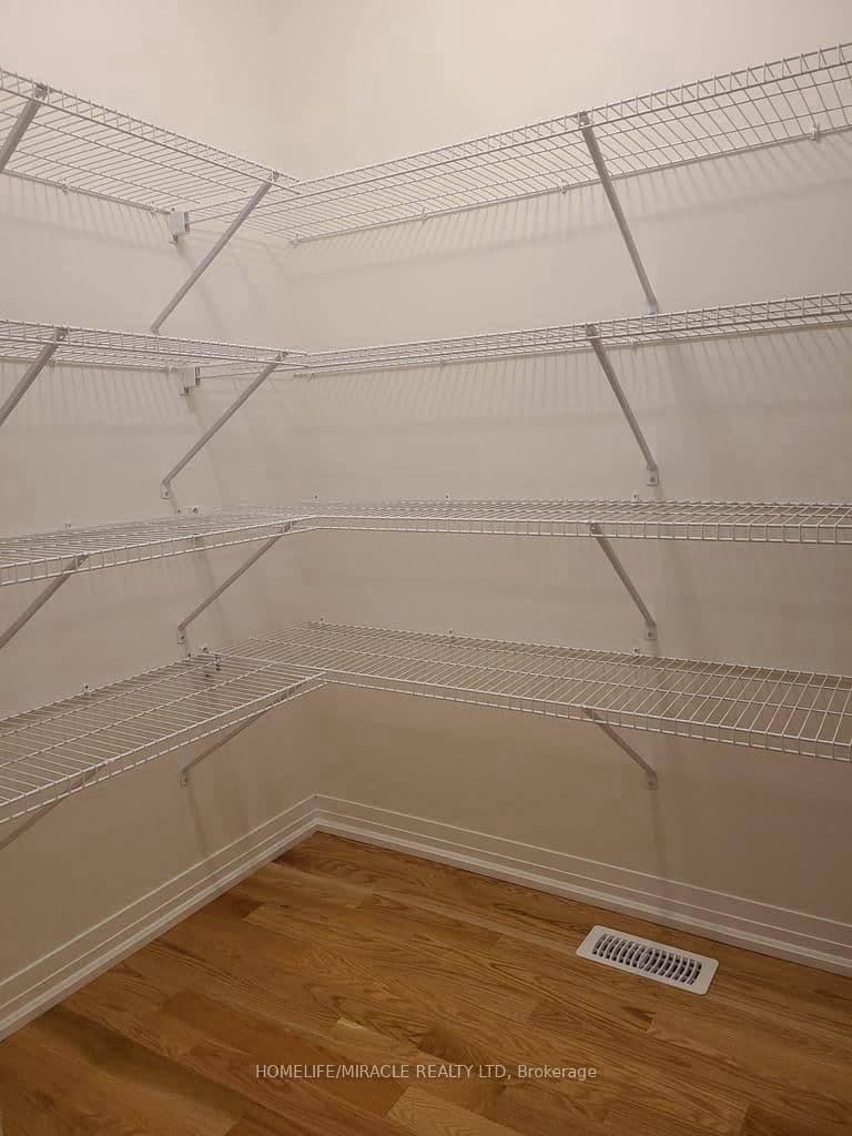 477 Provident Way thumbnail 23
