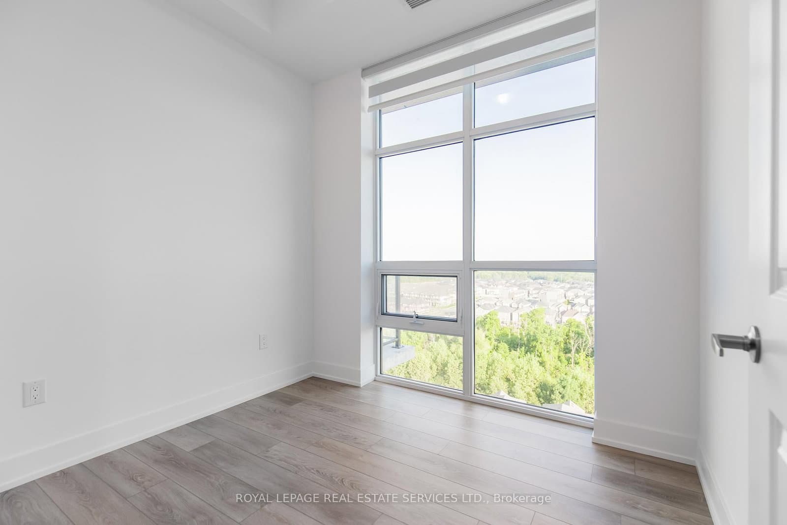 470 DUNDAS Street E, Unit 1211 thumbnail 30