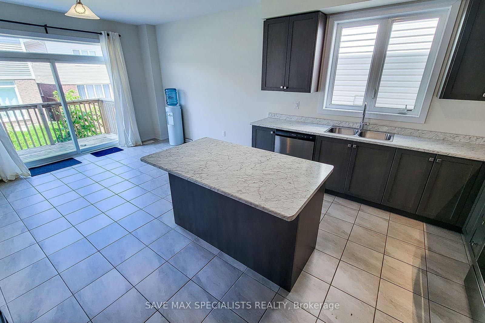 16 Beatty Avenue thumbnail 14