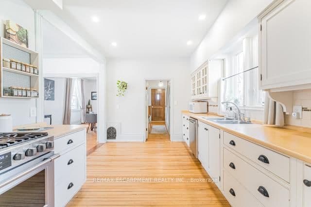 79 McMurray Street thumbnail 9