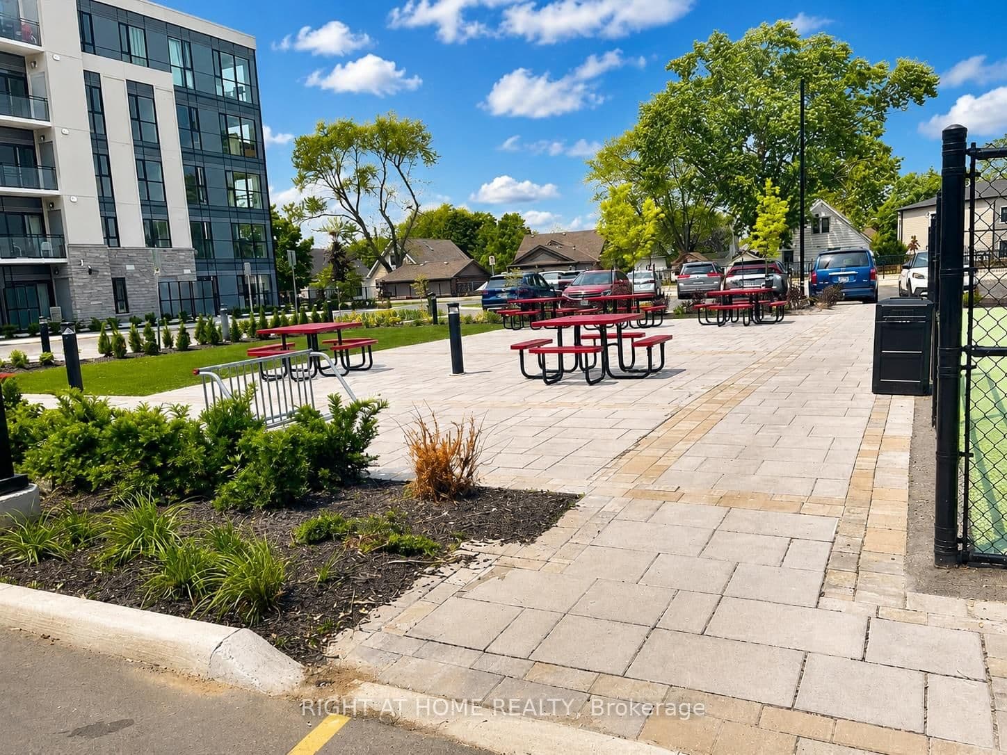 50 Herrick Avenue, Unit 336 thumbnail 10