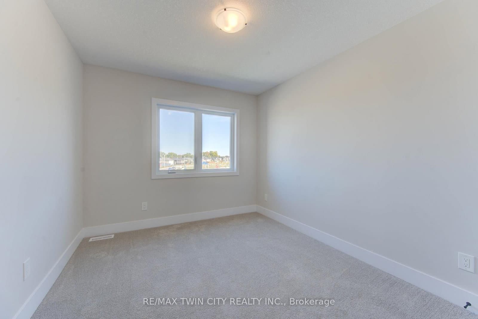161 Dunnigan Drive thumbnail 20