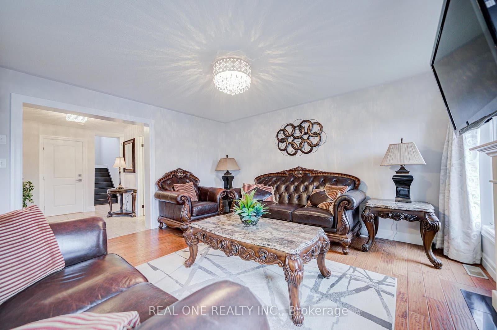 27 Cranston Street, Unit Upper thumbnail 8