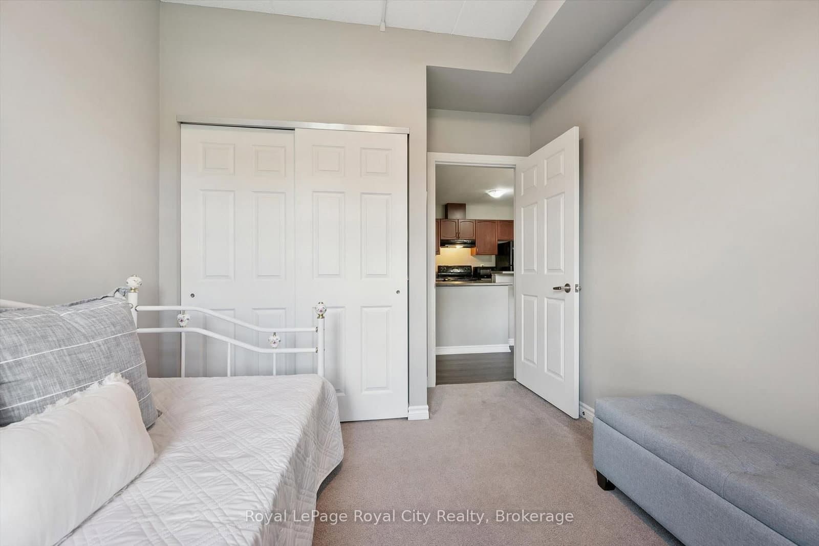2 Colonial Drive, Unit 113 thumbnail 19