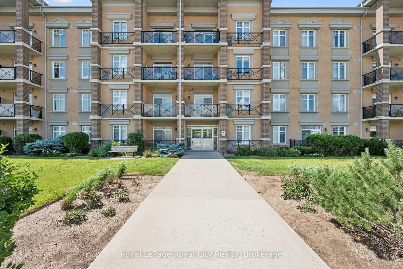 2 Colonial Drive, Unit 113 thumbnail 2