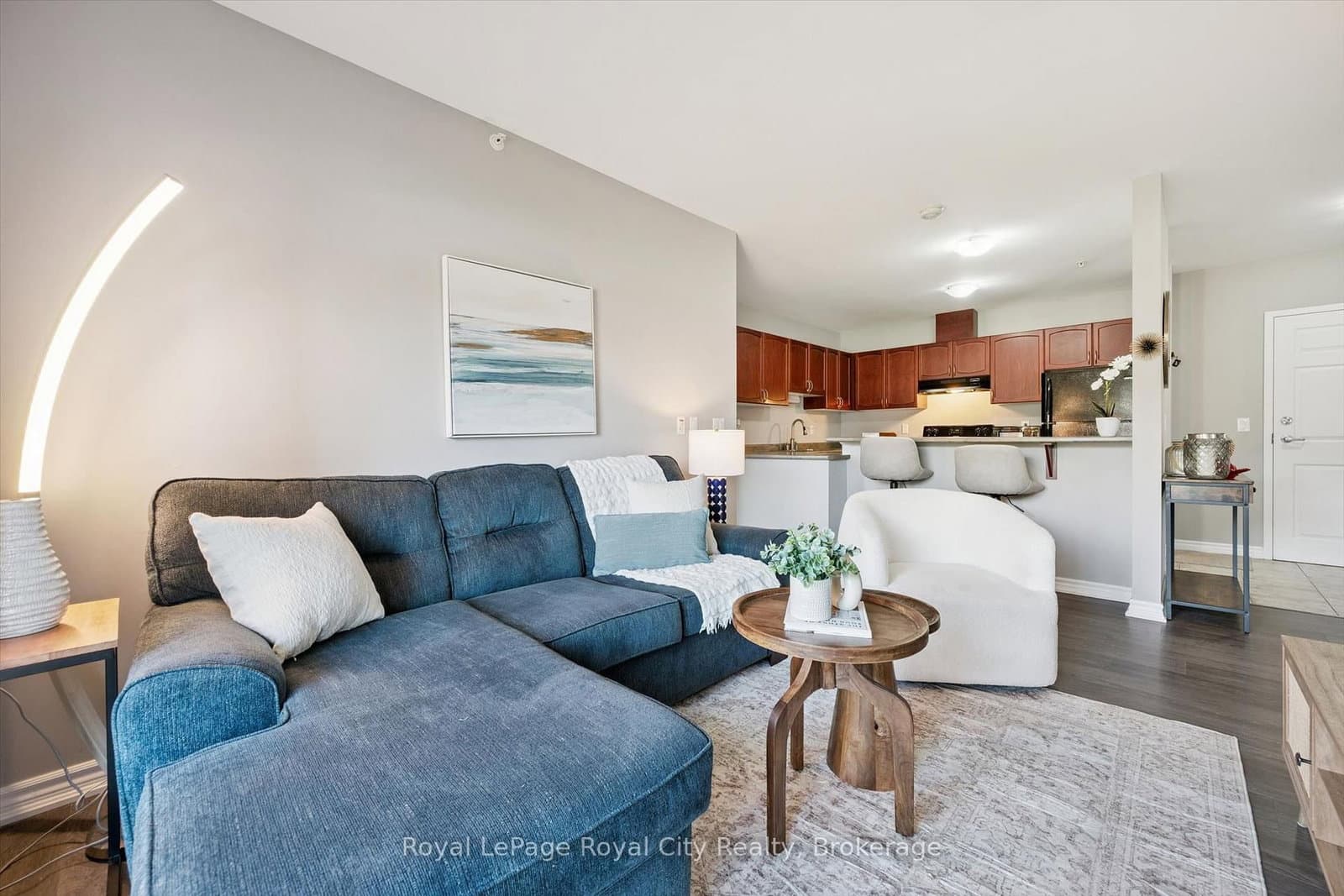 2 Colonial Drive, Unit 113 thumbnail 8