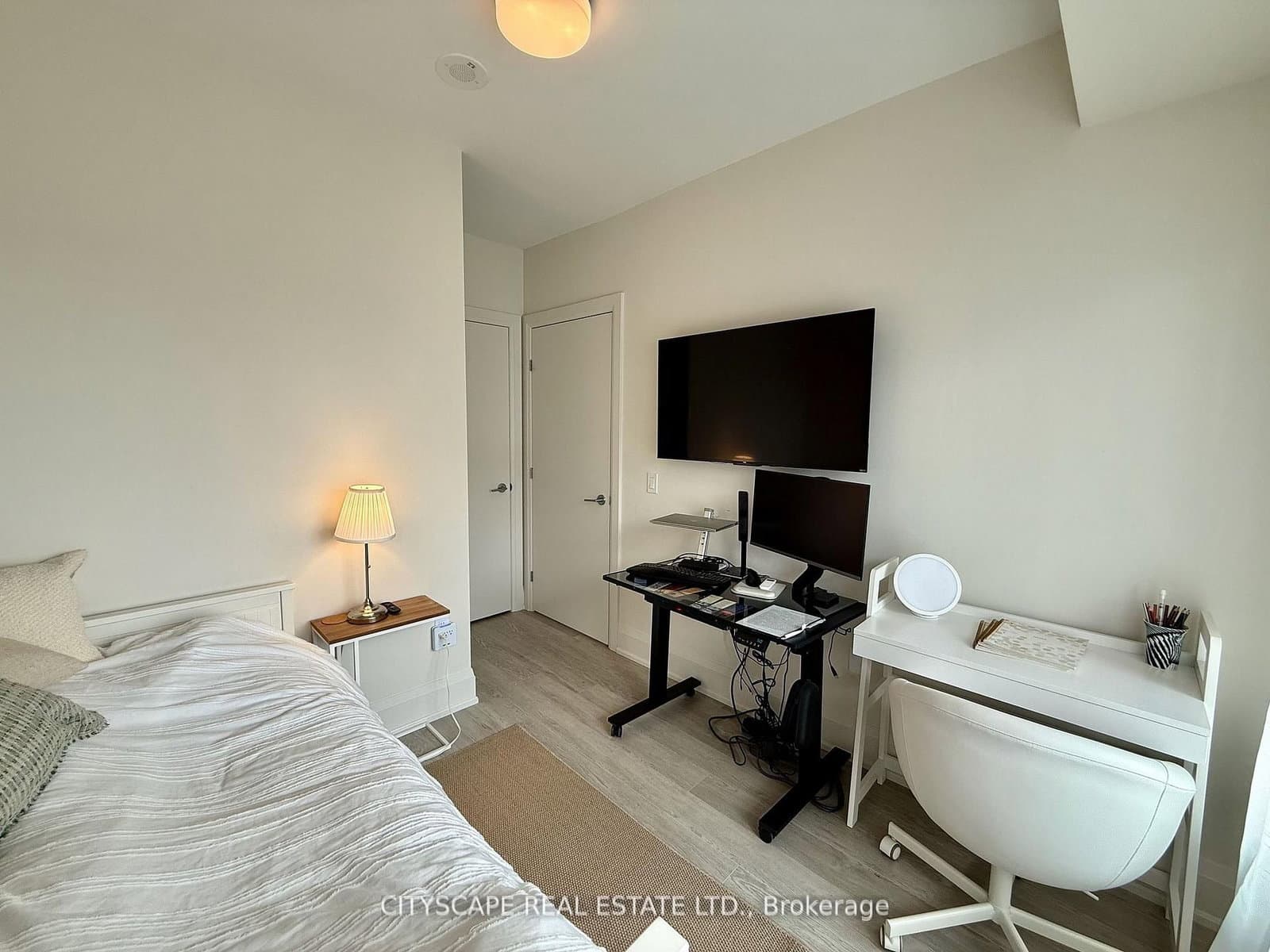 212 King William Street, Unit 603 thumbnail 15