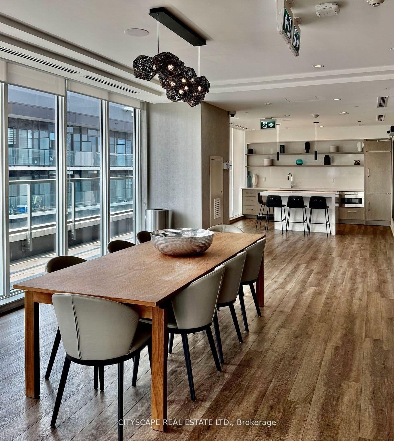 212 King William Street, Unit 603 thumbnail 29