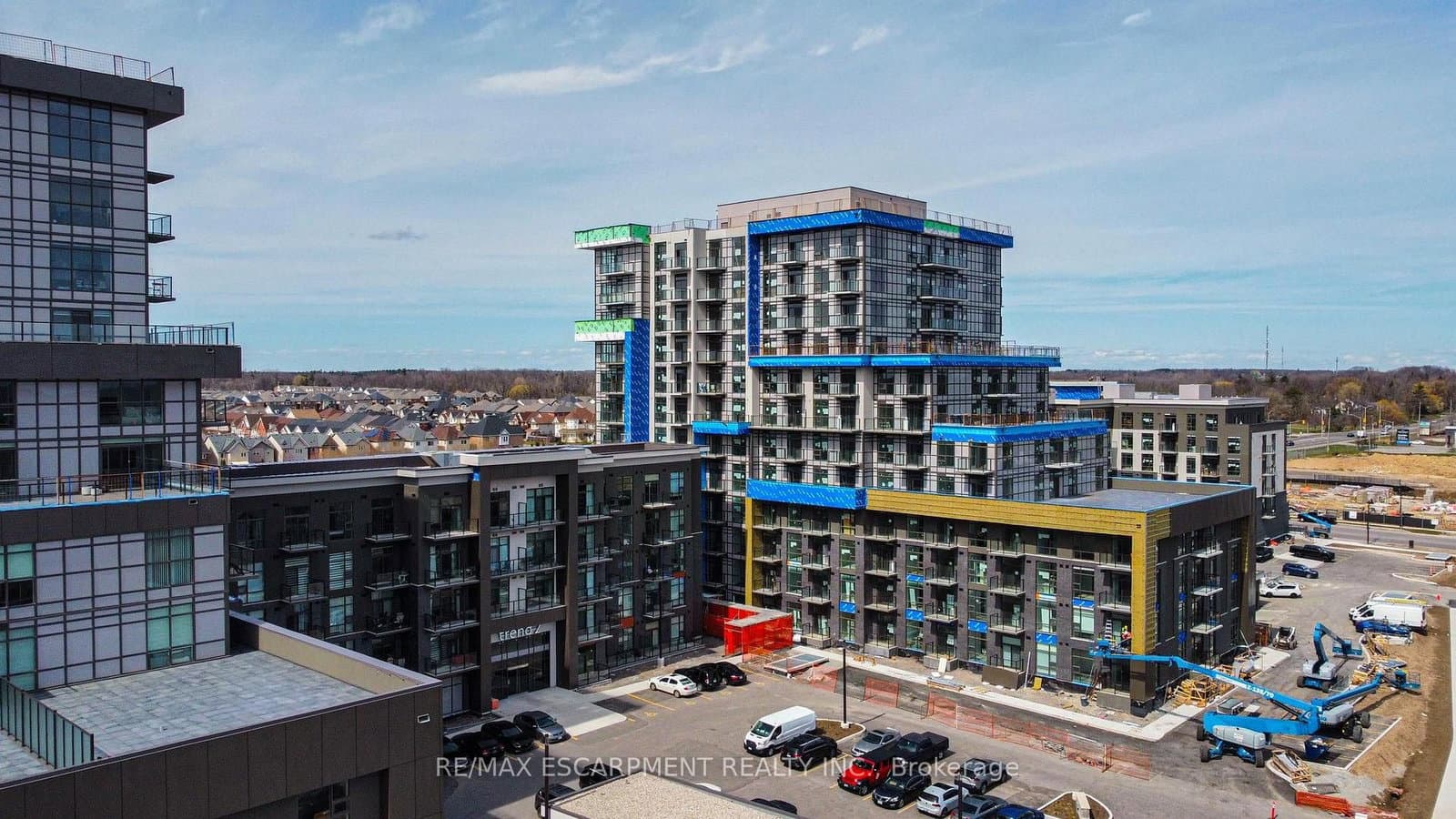 460 Dundas Street E, Unit 112 thumbnail 30