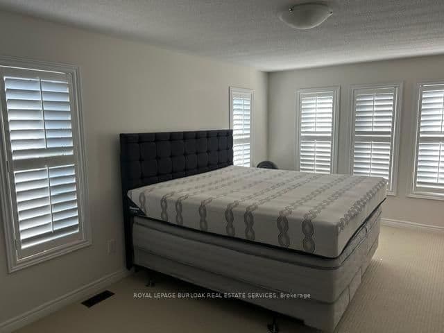 57 Macbean Crescent thumbnail 7