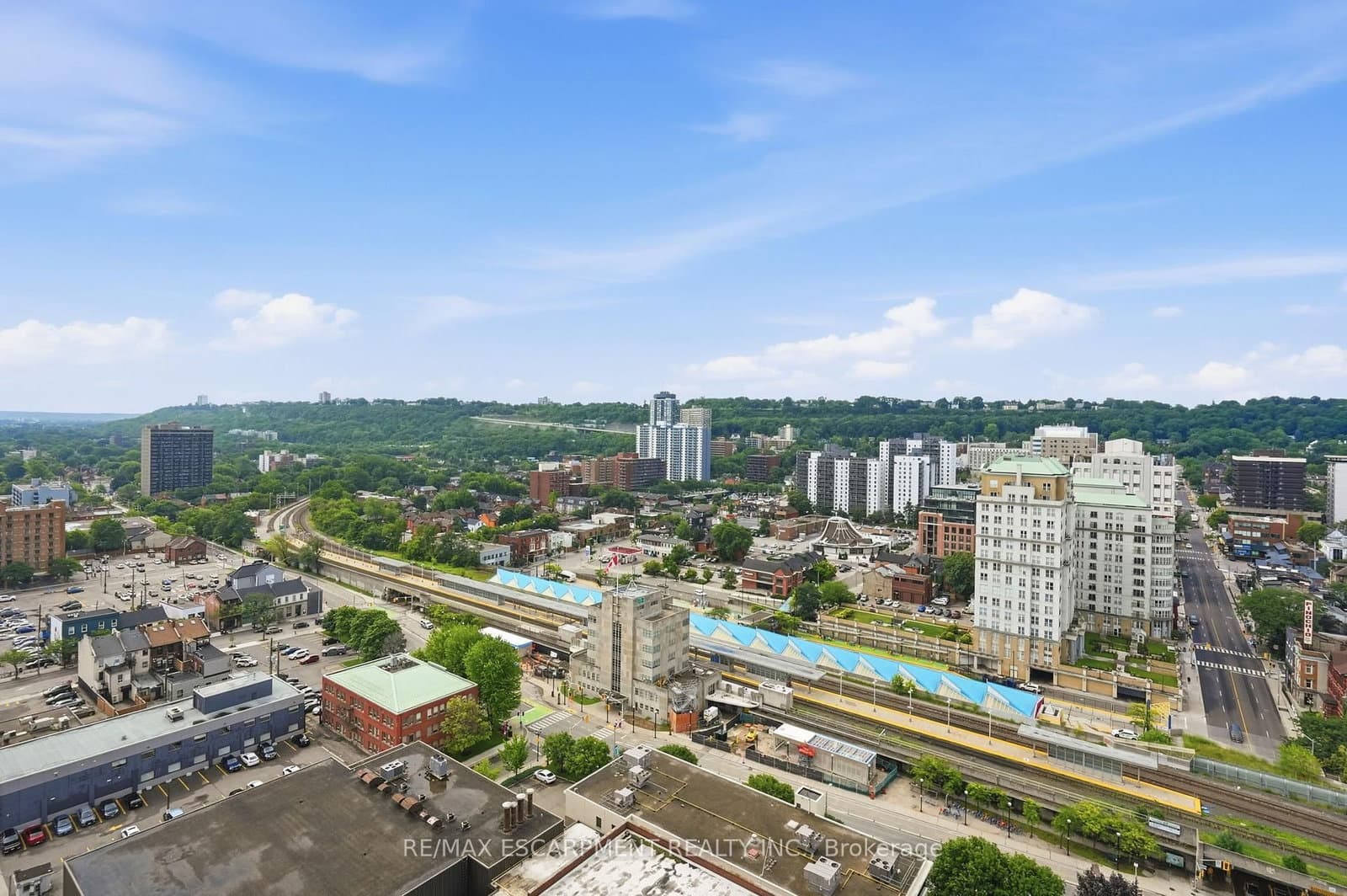 75 JAMES Street S, Unit 2017 thumbnail 13