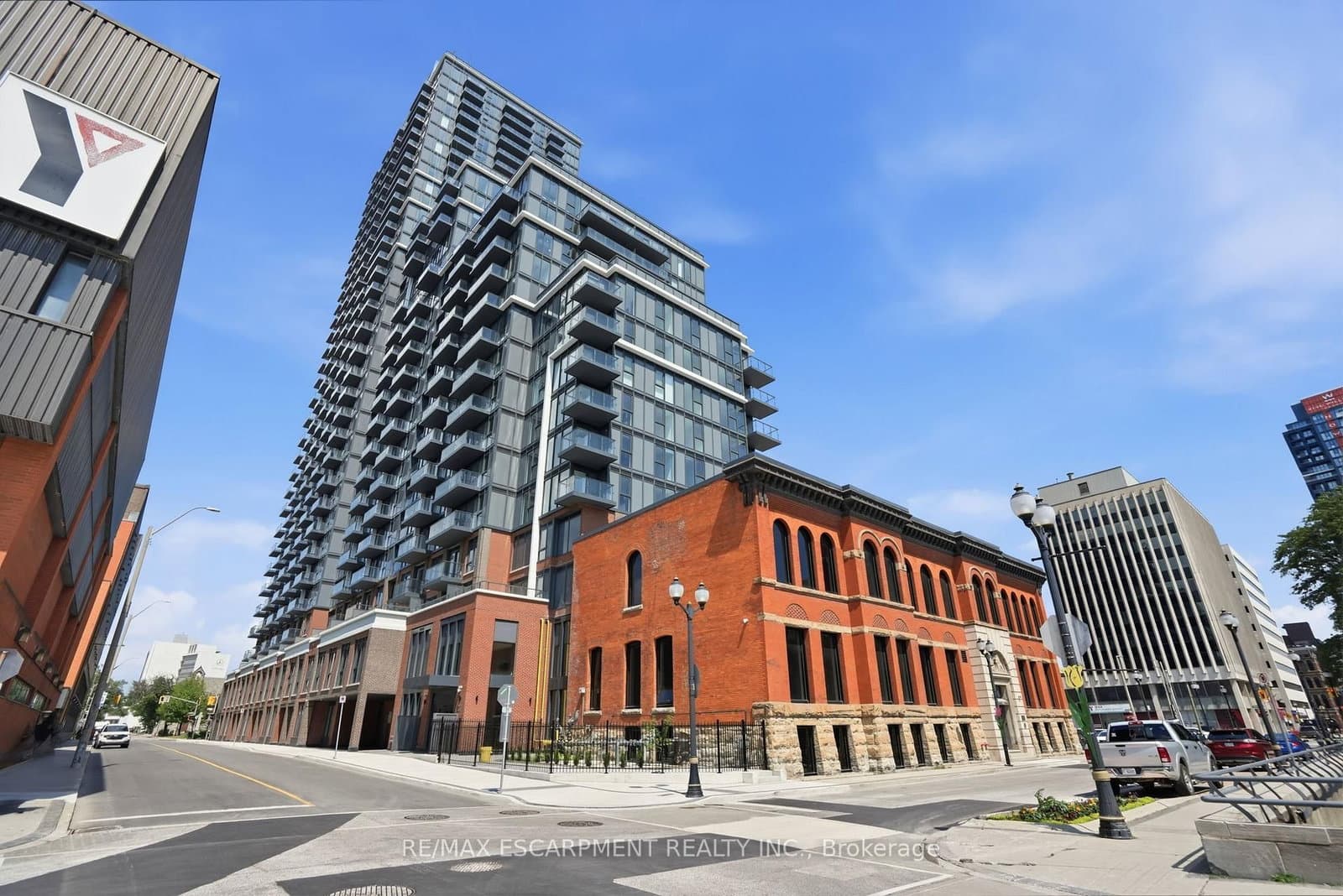 75 JAMES Street S, Unit 2017 thumbnail 30