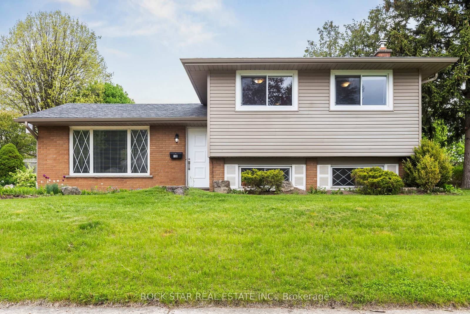 130 Hudson Crescent thumbnail 2