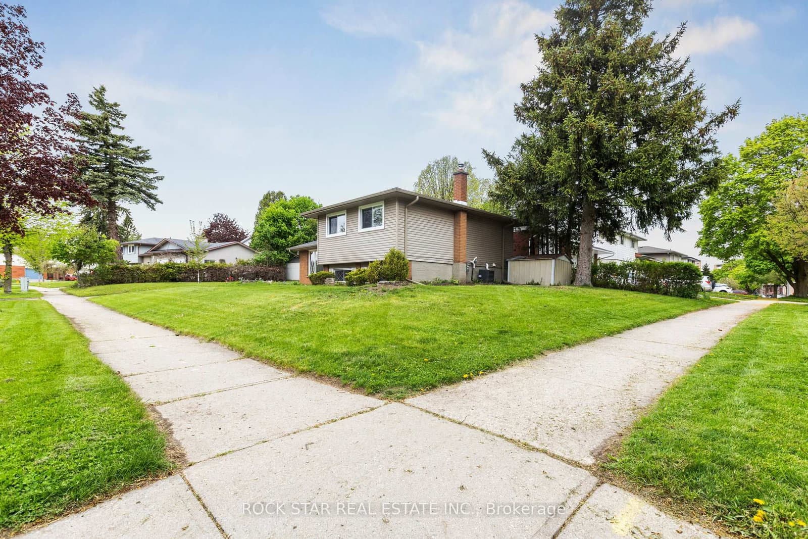 130 Hudson Crescent thumbnail 35
