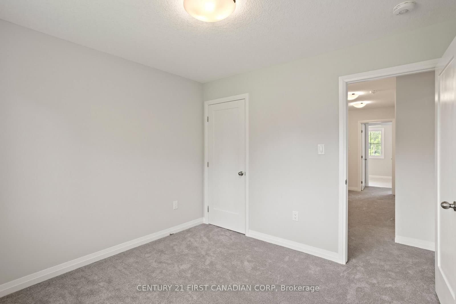 6905 HEATHWOODS Avenue thumbnail 22