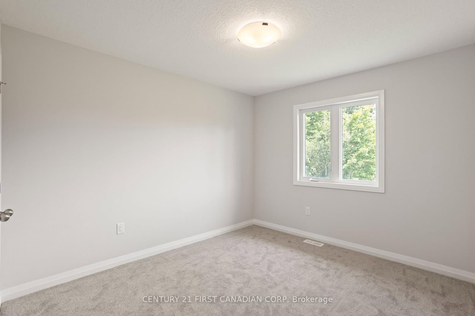 6905 HEATHWOODS Avenue thumbnail 23